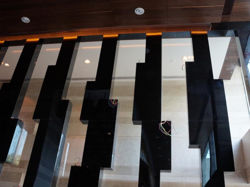 Wall Cladding with PVD Black Stainless Steel Sheets in Mirror Finish